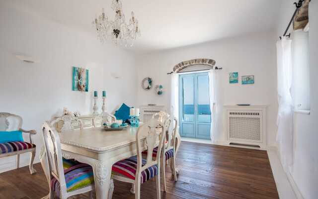 Monogram Travel Antiparos