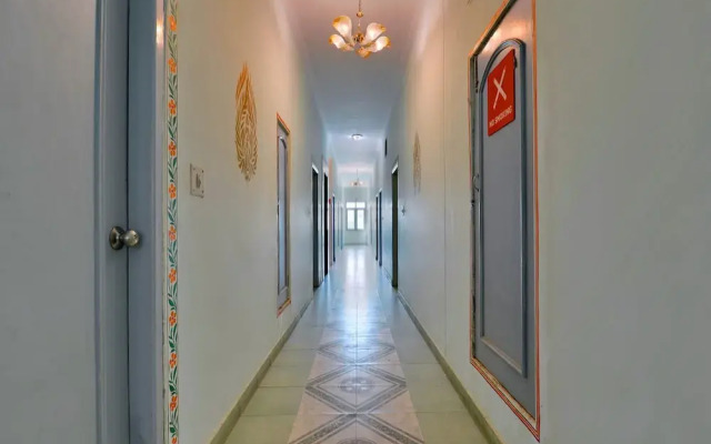 OYO 8051 Hotel Don Jon