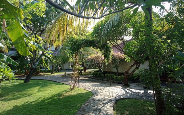 Rini Hotel