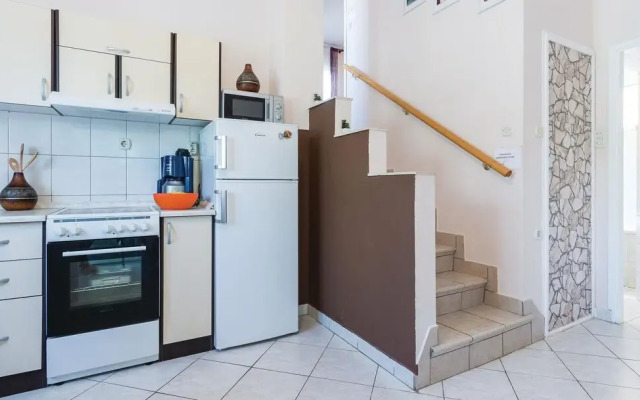 Stunning Home in Vir With Wifi and 2 Bedrooms