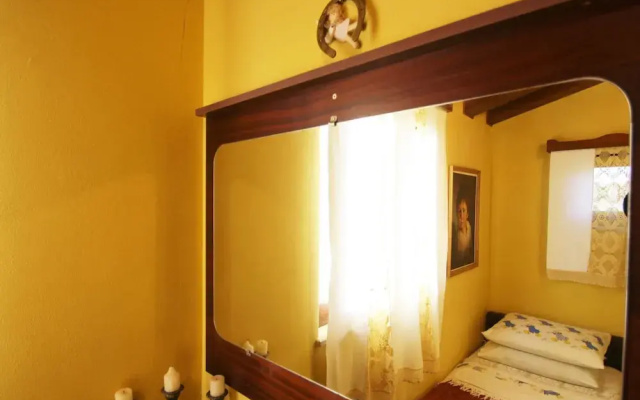 Cosy Holiday Home For Max 4 Persons Surrounded With Meadows And Vineyard - Cottages_and_Houses in Porec - Photo 4