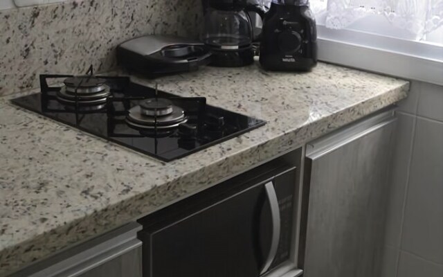 Apartamento a 400m da Rua Coberta