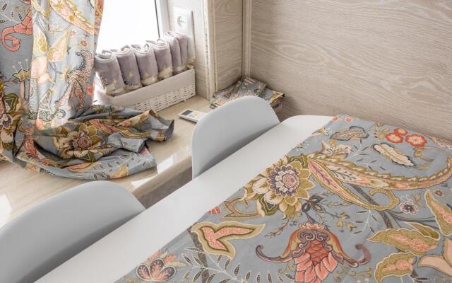 Aura на проспекте Мира 16