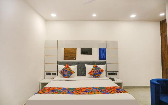 Fabexpress F9 Noida Sector 27