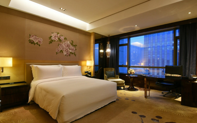Intercontinental Shijiazhuang by IHG