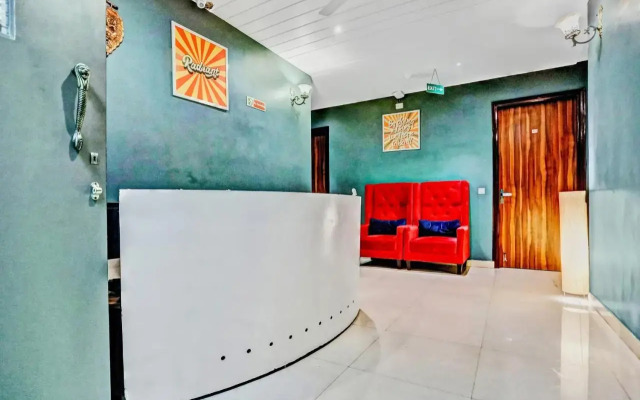 Oyo Flagship 67387 Karnal Royal