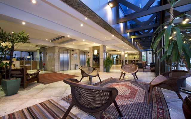 Magna Praia Hotel