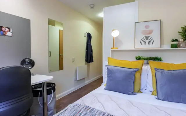 Ensuite Rooms for STUDENTS Only-BANGOR