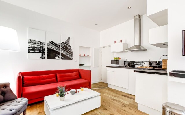 Adorable Nid Parisien