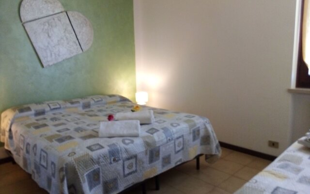 Sunny Villa