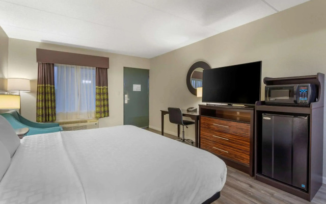 Clarion Pointe Kimball