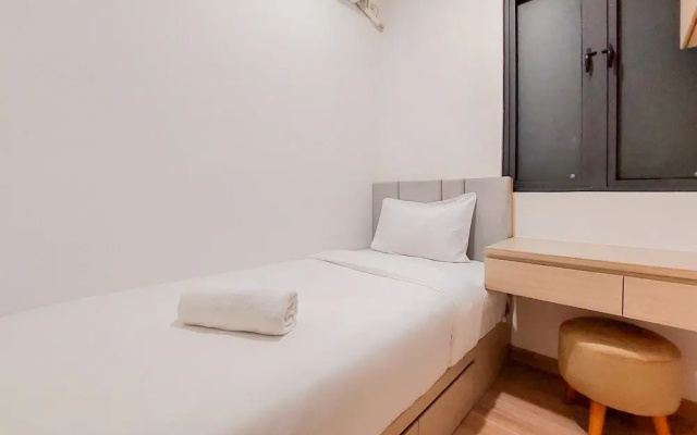 Homey And Spacious 3Br Sky House Bsd Apartment