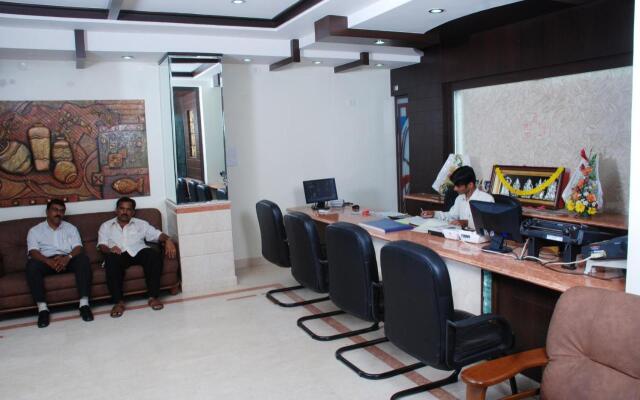 Oyo 38662 Snt Comforts Lodge