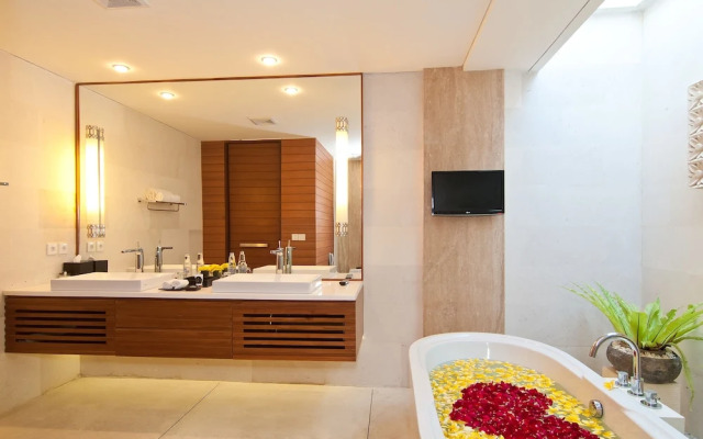 Maca Villas and Spa