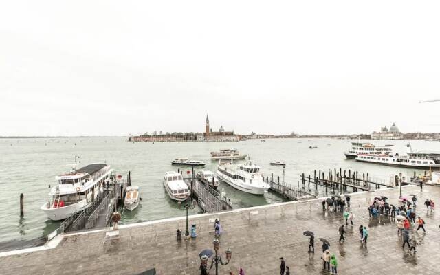 Bacino San Marco Exclusive View R&R