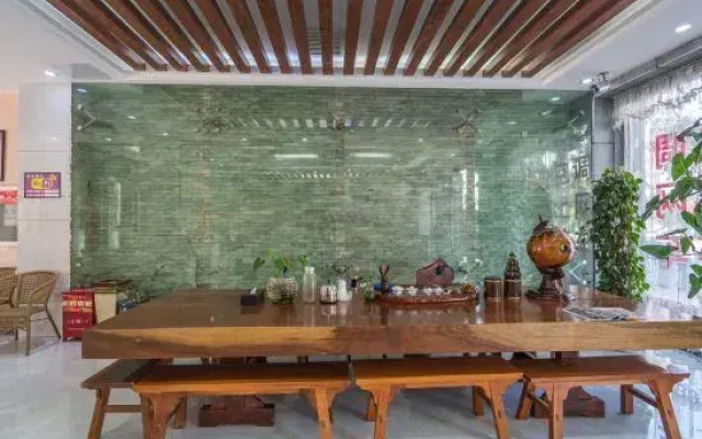 Lidu Business Hotel Pu'er