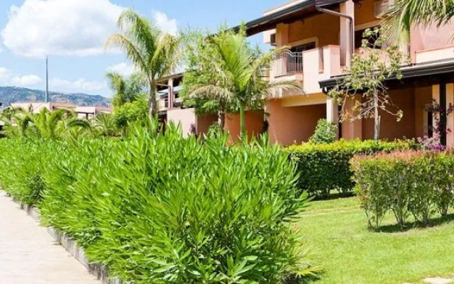 Tindari Resort & Marina Beach