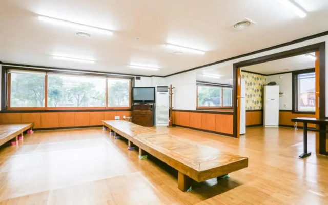Gongju Inyeonui Hyanggi Pension