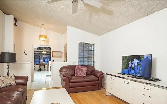 Take It Easy By Signature Vacation Rentals