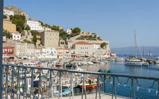 The Ydra View Apartments