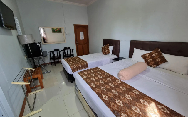 Rene Hotel
