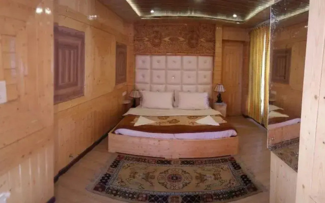 Nezer Homestay