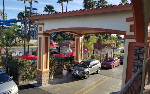 Best Inn and Suites Buena Park