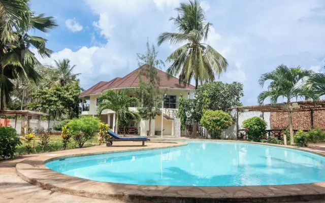 Villa Black Pearl