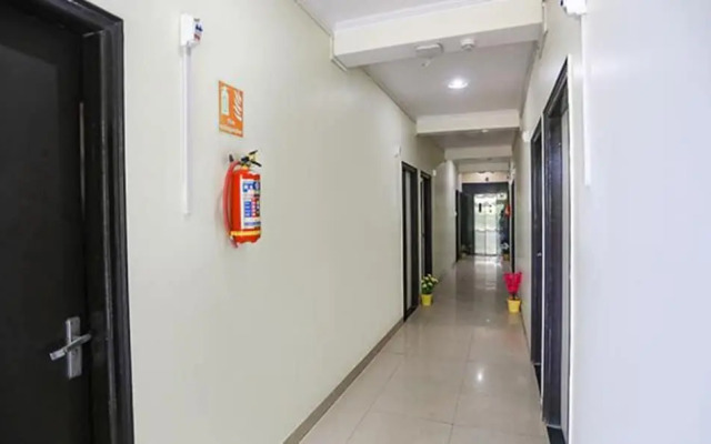 Fabhotel Lily Grand