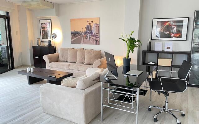 Home2Book El Encanto de la Plaza del Príncipe