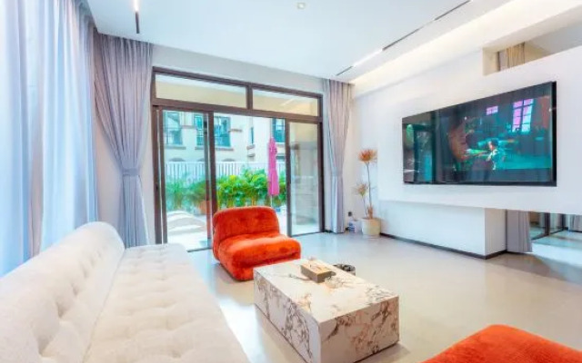 Huizhou Longmen Nankunshan Health Valley Yunle Hot Spring Holiday Villa