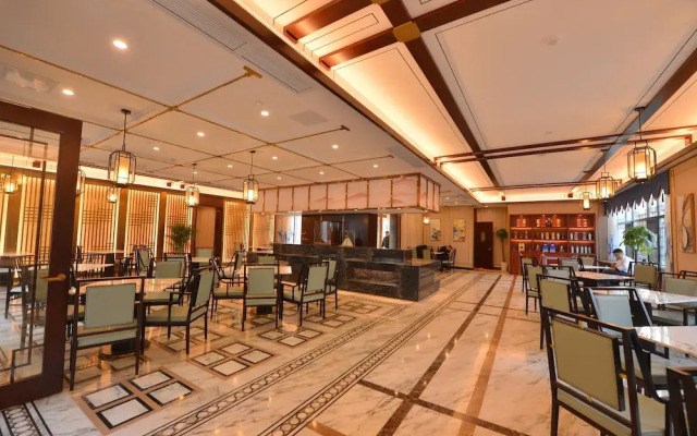 Jingcui Huanyi Hotel