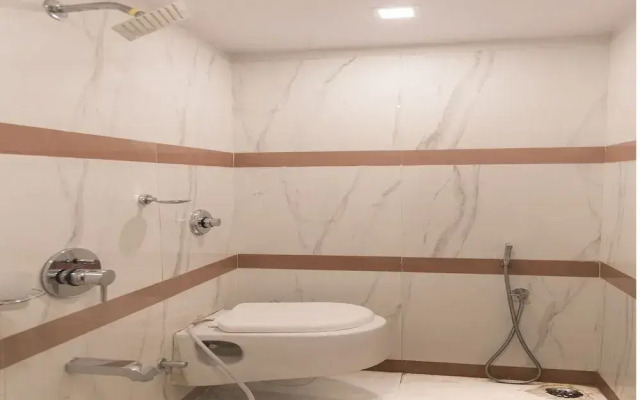 OYO 9930 Hotel AVS Residency