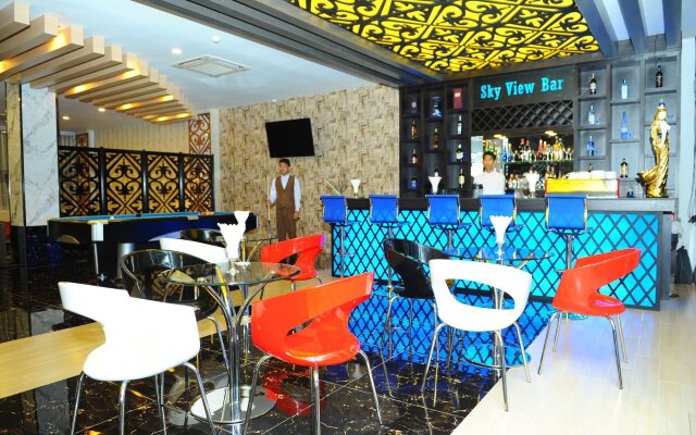 Royal Hinthar Hotel