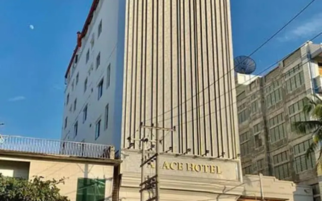 Palace Hotel