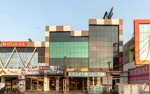 Royal Mughal by OYO Rooms