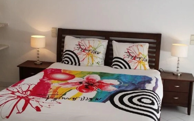 Casa Alto do Moinho by Portucasa