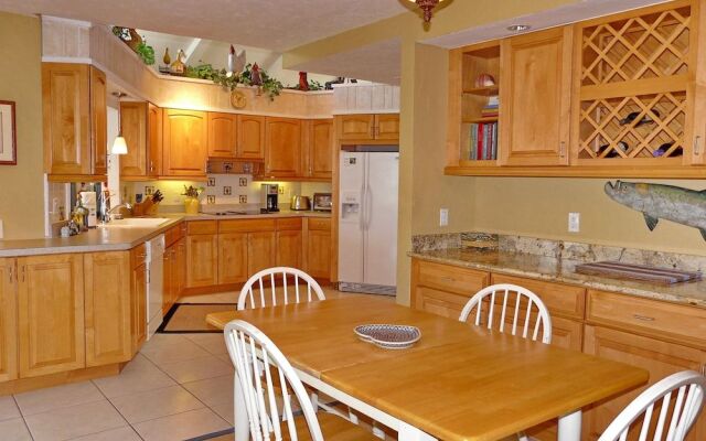 Boaters Paradise With Unmatched Water Views