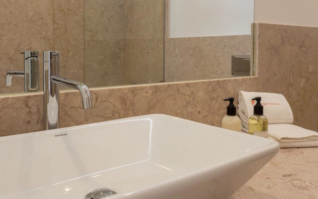 Chiado-apartment-holiday-rental-in-lisbon