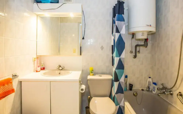 Cozy Stay Near the Coast