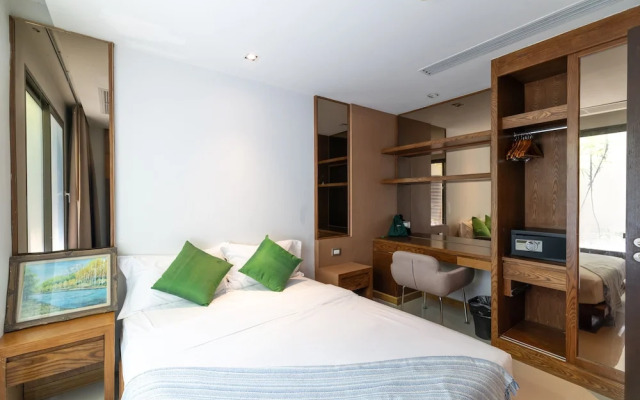 Phuket Moonlit Bay Seaview Resort&Spa