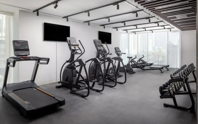 Staybridge Suites Dubai Business Bay by IHG