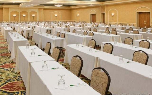 Holiday Inn Cleveland-S Independence by IHG