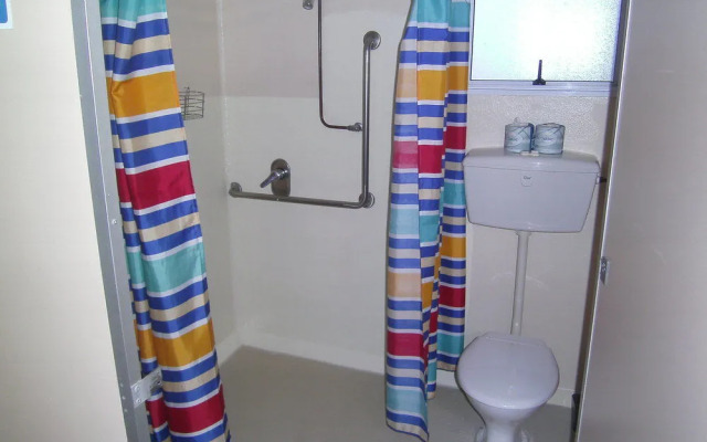 Cap'n Bob's Beach House - Hostel