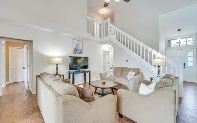 Family-Friendly Kissimmee Retreat w/ Private Pool!