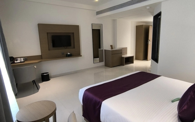 Click Collection Shikrapur, Ranjangaon