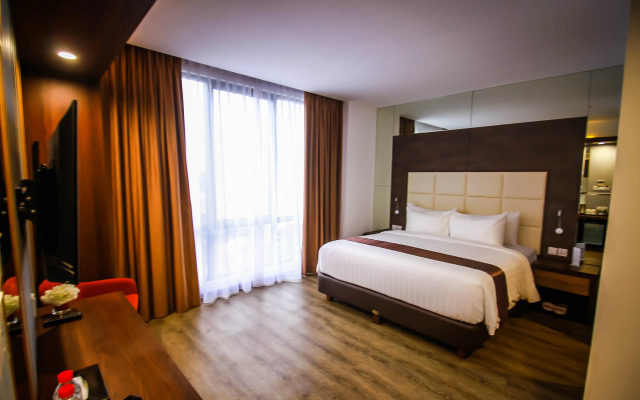 Asialink Hotel By Prasanthi