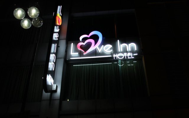 Love Inn Boutique Hotel