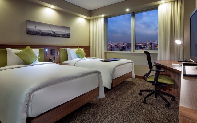 Hampton by Hilton Istanbul Kayasehir