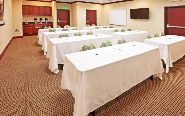 Holiday Inn Express Hotel & Suites GUYMON by IHG